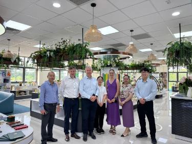 SFSI team and IVAP fellows at VNUA innovation centre